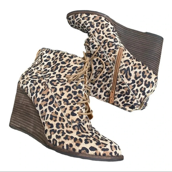 Lucky Brand animal print wedge yoanna size 8 - Picture 1 of 5